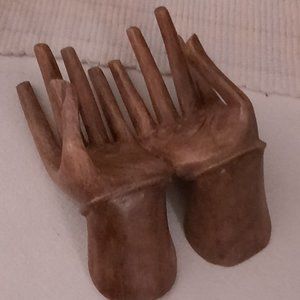 Vintage resin based, handmade with great detail. Offering hands; hands of accept